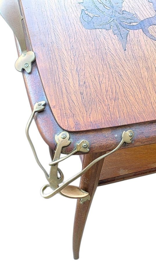 Table volante Art Nouveau par Léon BÉNOUVILLE 1860 1909 avec signature circa 1900 ​-photo-1