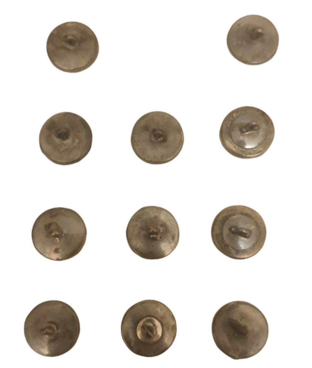  Écrin ancien avec 11 boutons en marcassite Époque XVIIIe XIXe Initiales M DE G  -photo-2