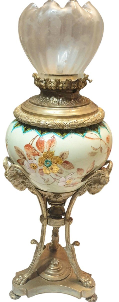  Rare lampe à pétrole de style Louis XVI  Napoléon III en faïence de Gien à décor d'émaux 