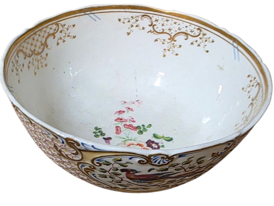 H&r Daniel Rinsing Bowl And Matching Plate, Circa 1830, With Mayflower Relief And A Fantastical Bird-photo-3