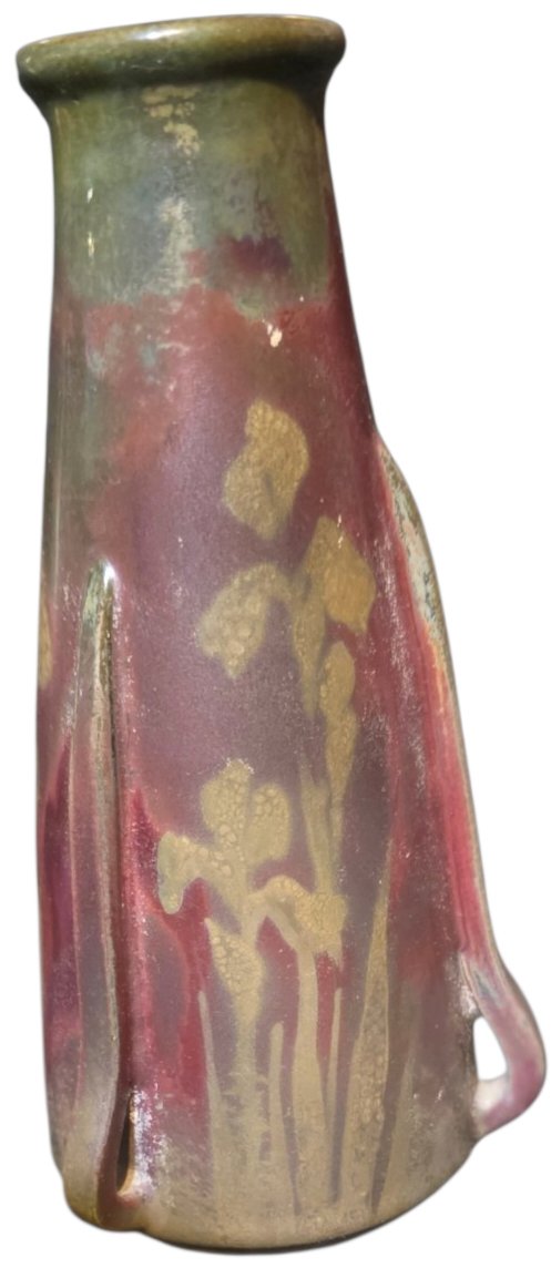  Art Nouveau Vase In Iridescent Stoneware With Irises  Signed Clément Massier, Golfe-juan  Stunning Vase