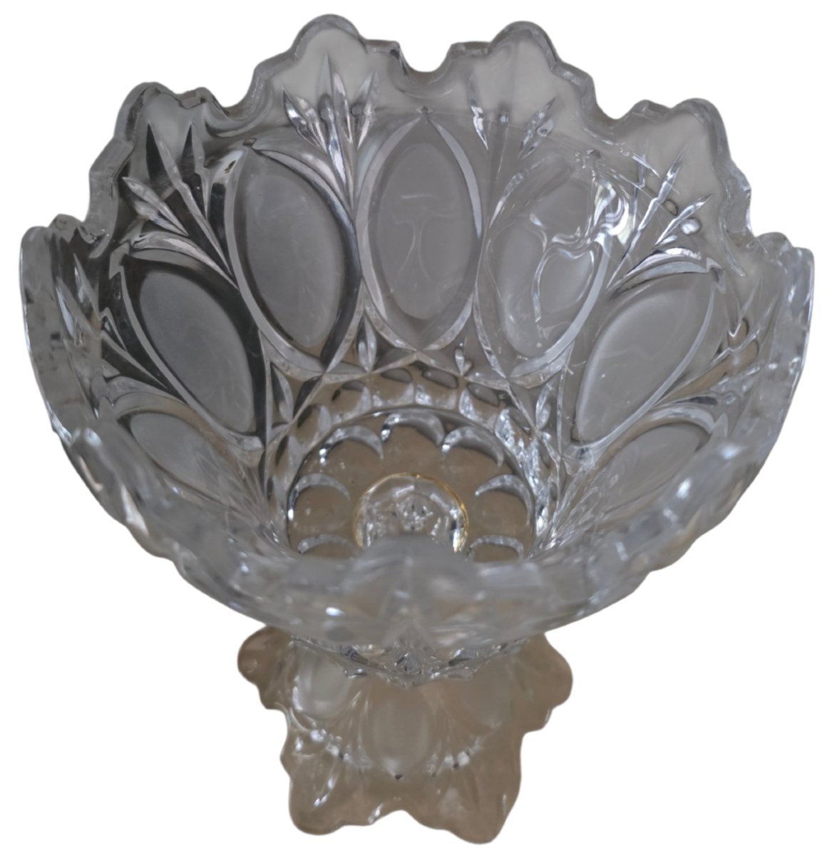 Large, 35-cm-tall Crystal Candy Dish On A Stand, Likely Baccarat. Magnificent-photo-2