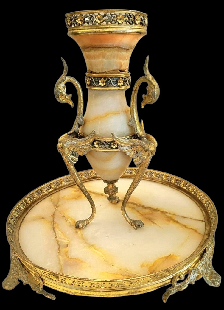  Centre de table Napoléon III en Onyx d'Algérie émaux cloisonnés Maison Giroux 