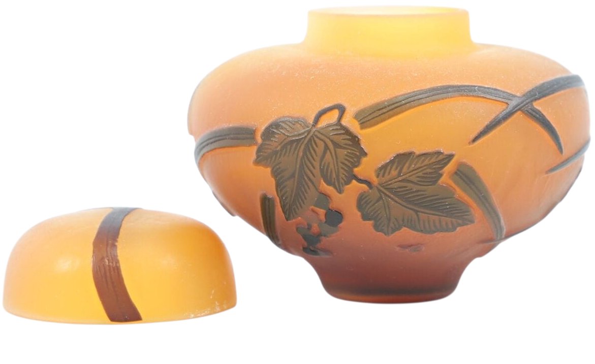 émile Gallé—an Extremely Rare Art Nouveau Multi-layered Glass-covered Candy Box-photo-3