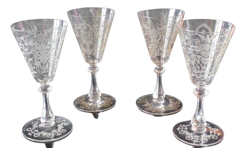  Set Of 4 Engraved Crystal Wine Glasses From J. & L. Lobmeyr, Vienna, 19th Century