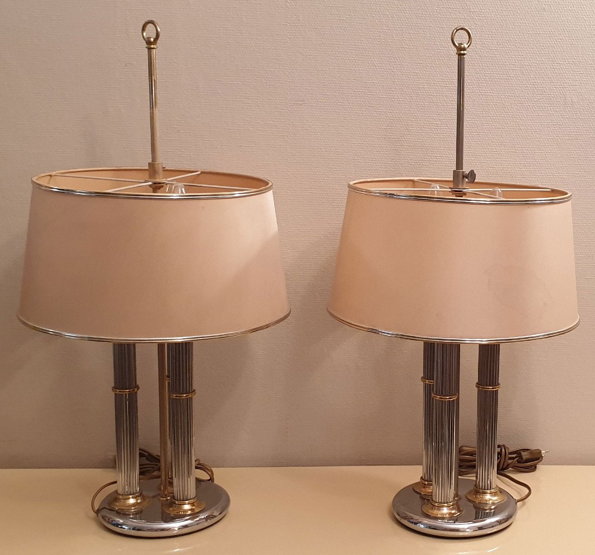 Maison Jensen Pair Of Hot Water Bottle Lamps In Brass And Silver Circa 1970-photo-3