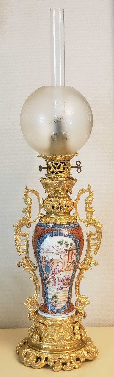 Chinese Porcelain Moderator Oil Lamp And Gilt Bronze Mount-photo-3