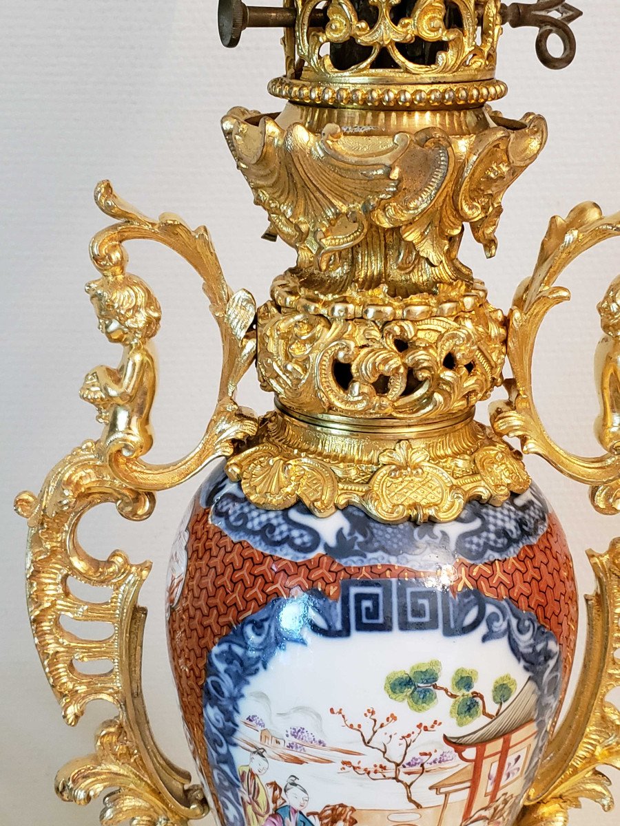 Chinese Porcelain Moderator Oil Lamp And Gilt Bronze Mount-photo-1
