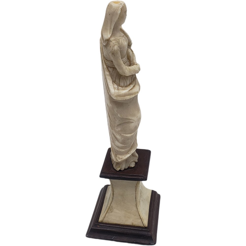 Vierge à l'Enfant En Ivoire Sculpte En Ronde-bosse Allemagne Début XVIIIe Siècle-photo-3