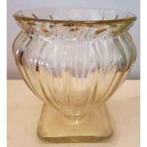Vase Daum Art Déco De Couleur Jaune Signé Daum Nancy Circa 1930