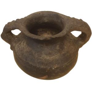 Très Ancienne cruche terre cuite probablement travail étranger 