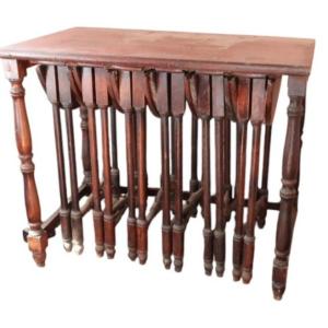 Table Gigogne De Dégustation Part Bertha Schaefer American School