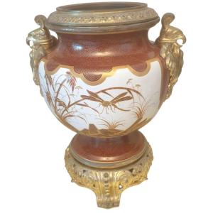 Japon cache pot XIXeme porcelaine bronze doré chimères libellule grue Théodore DECK