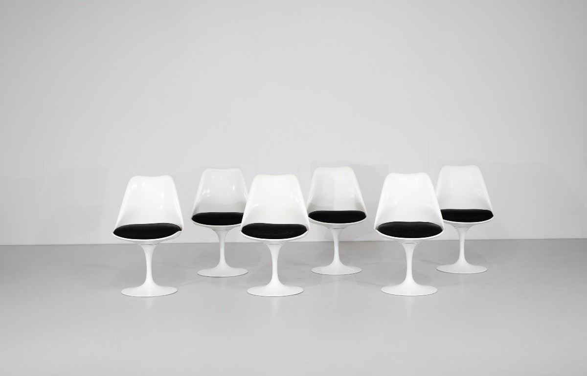 Ensemble de chaises modèle "Tulip" par Eero Saarinen Pour Knoll, USA 1957.