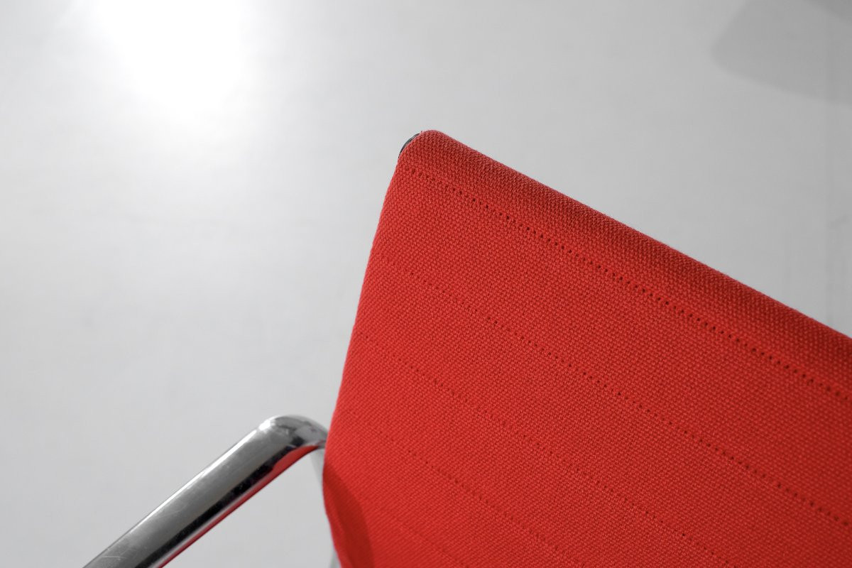 Ensemble de Fauteuils " EA 117 " Charles Ray Eames pour ICF USA 1969.-photo-3