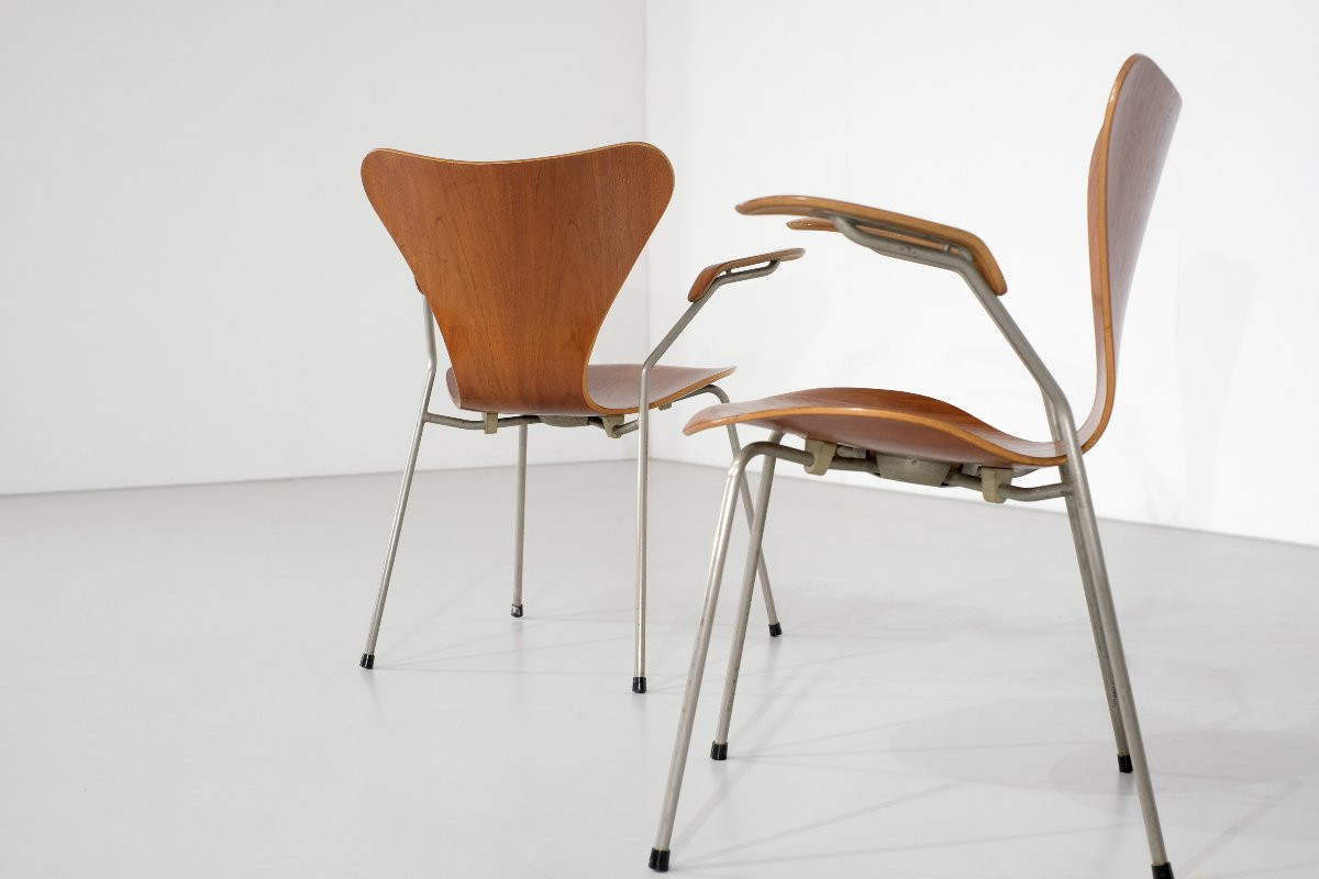 Model "3207" Wooden Chair By Arne Jacobsen For Fritz Hansen, Denmark, 1955.-photo-3