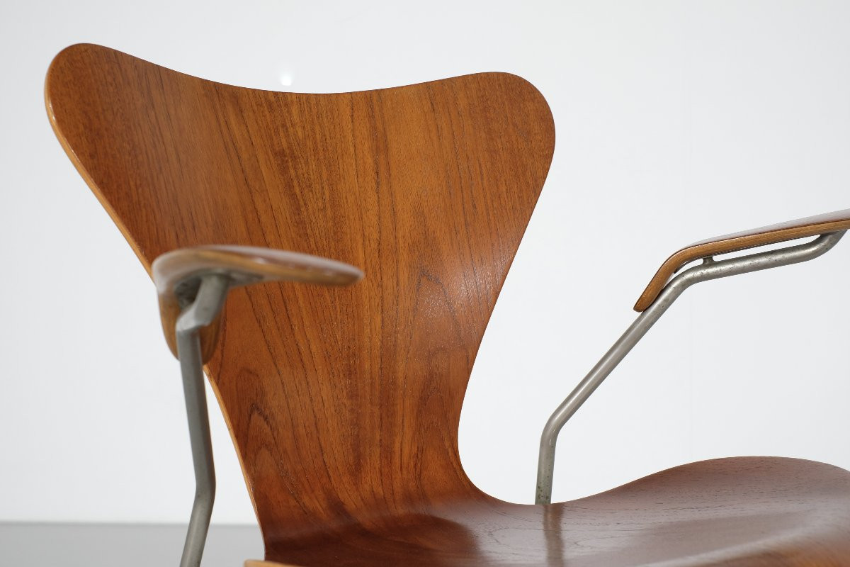 Model "3207" Wooden Chair By Arne Jacobsen For Fritz Hansen, Denmark, 1955.-photo-4