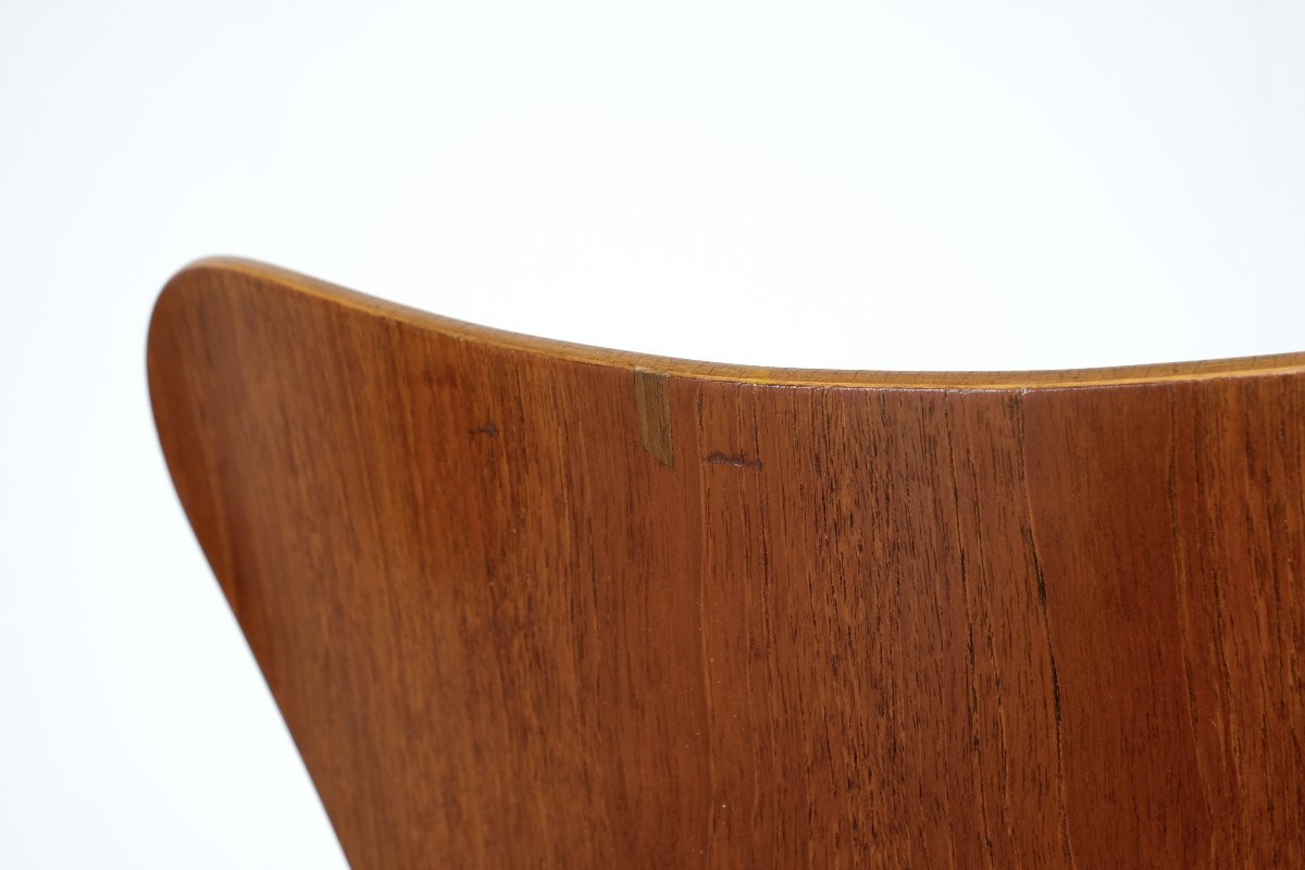 Model "3207" Wooden Chair By Arne Jacobsen For Fritz Hansen, Denmark, 1955.-photo-4