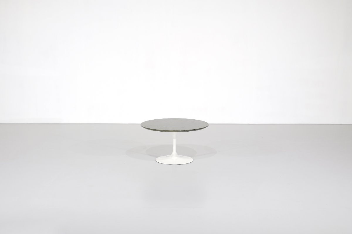 Table basse " Tulip " en marbre par Eero Saarinen pour Knoll, USA.-photo-2