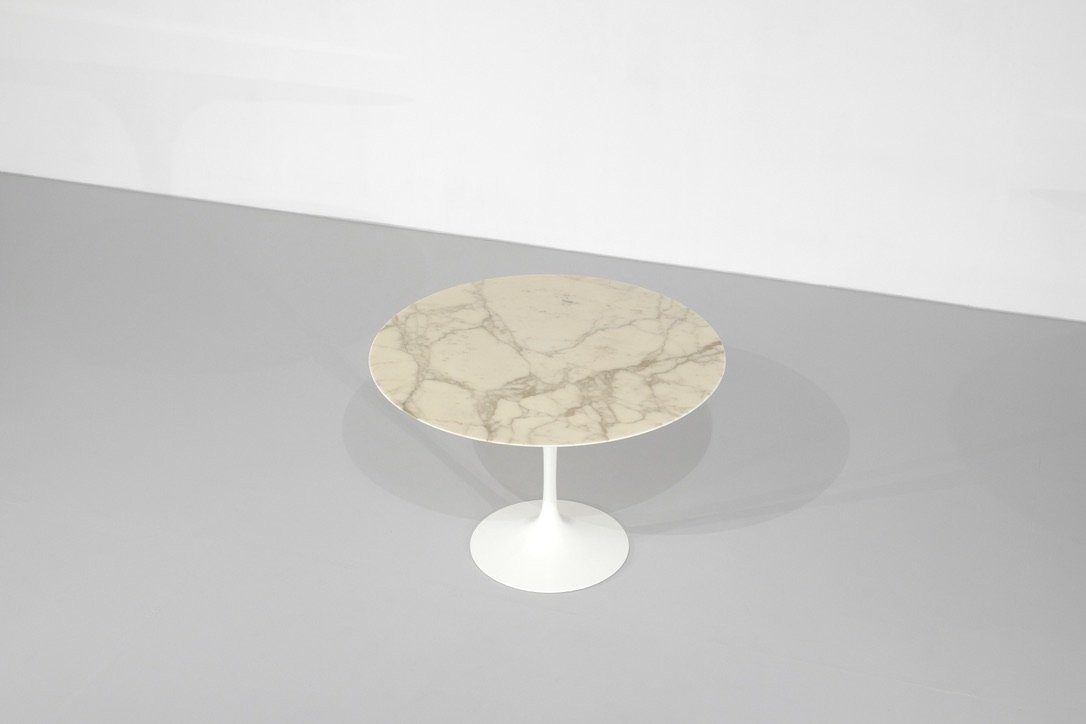 Tulip Marble Dining Table By Eero Saarinen For Knoll International.-photo-2