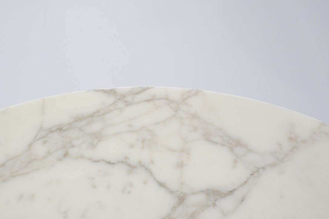 Tulip Marble Dining Table By Eero Saarinen For Knoll International.-photo-2