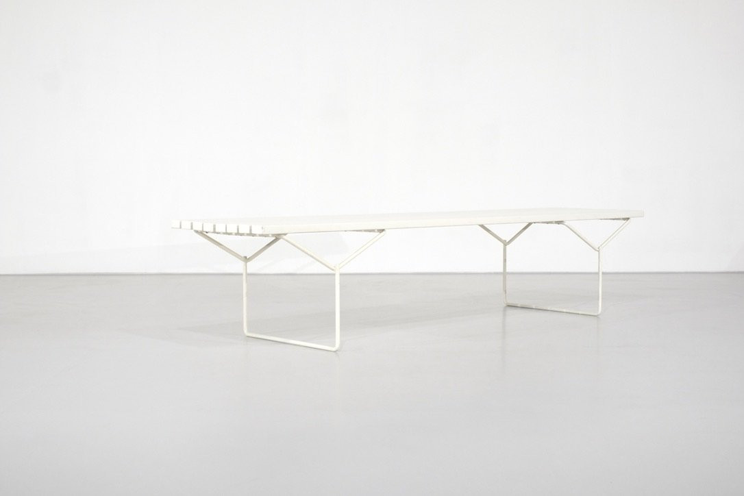 Banc " 400  " en bois blanc par Harry Bertoia pour Knoll International.-photo-2