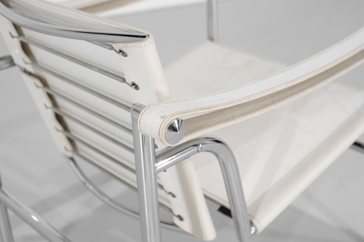 "lc1" Armchair By Le Corbusier For Cassina, Italy, 1929.-photo-1