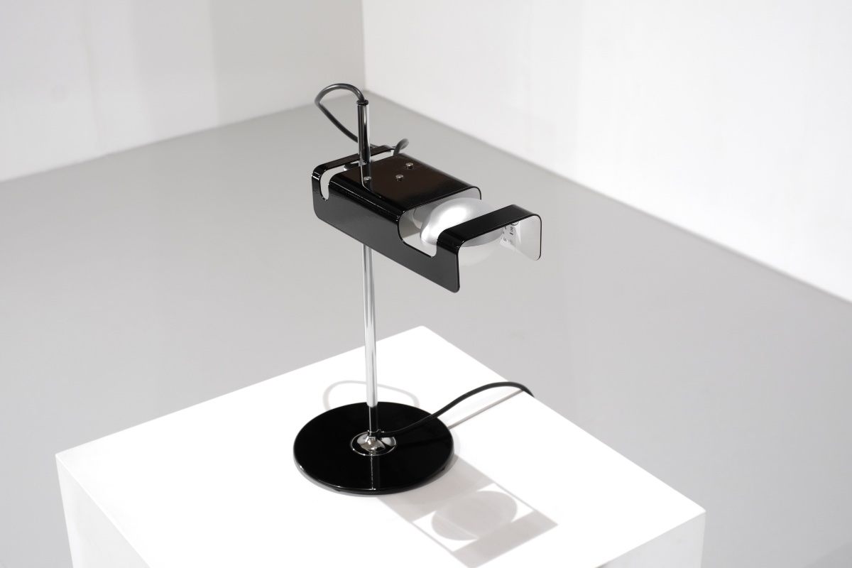 Lampe de table " Spider 291 " de Joe Colombo pour Oluce, Italie, 1965.-photo-4