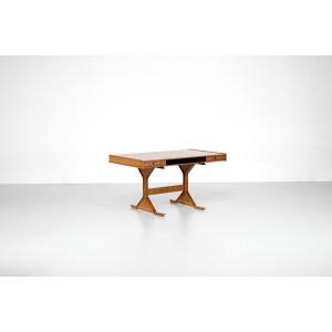 Bureau " 530 " par Gianfranco Frattini pour Bernini, Italie années 1960s.