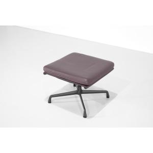 Tabouret Ottoman " EA 223 " conçu par Charles et Ray Eames pour Vitra, États-Unis, 1969.