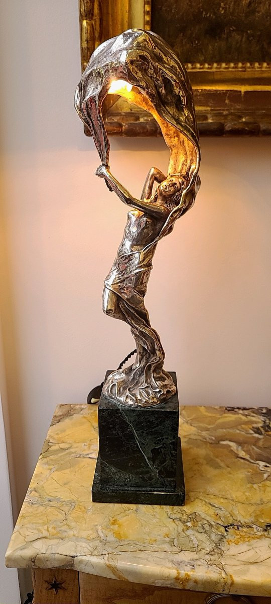 Fernand Ouillon-Carrere (1879-1959)  Loïe Fuller,  Veilleuse en bronze Art Nouveau circa 1905-photo-3