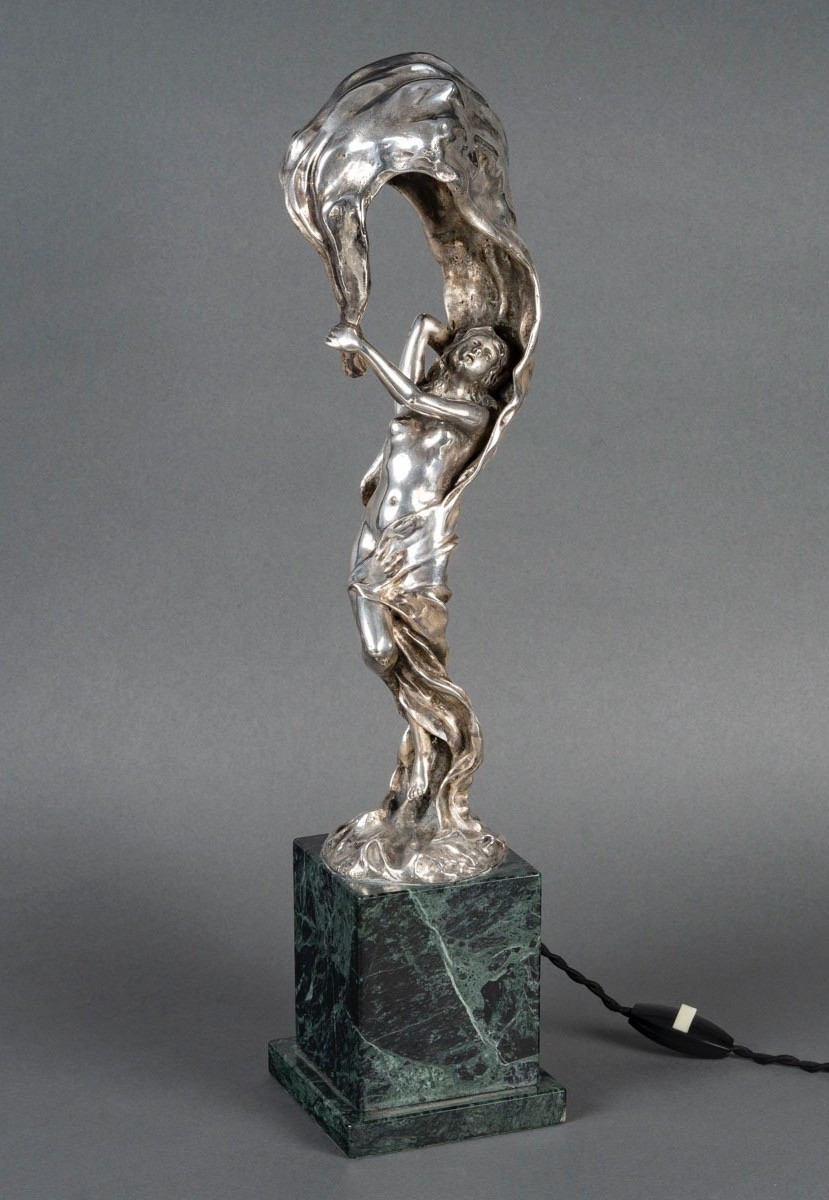 Fernand Ouillon-Carrere (1879-1959)  Loïe Fuller,  Veilleuse en bronze Art Nouveau circa 1905