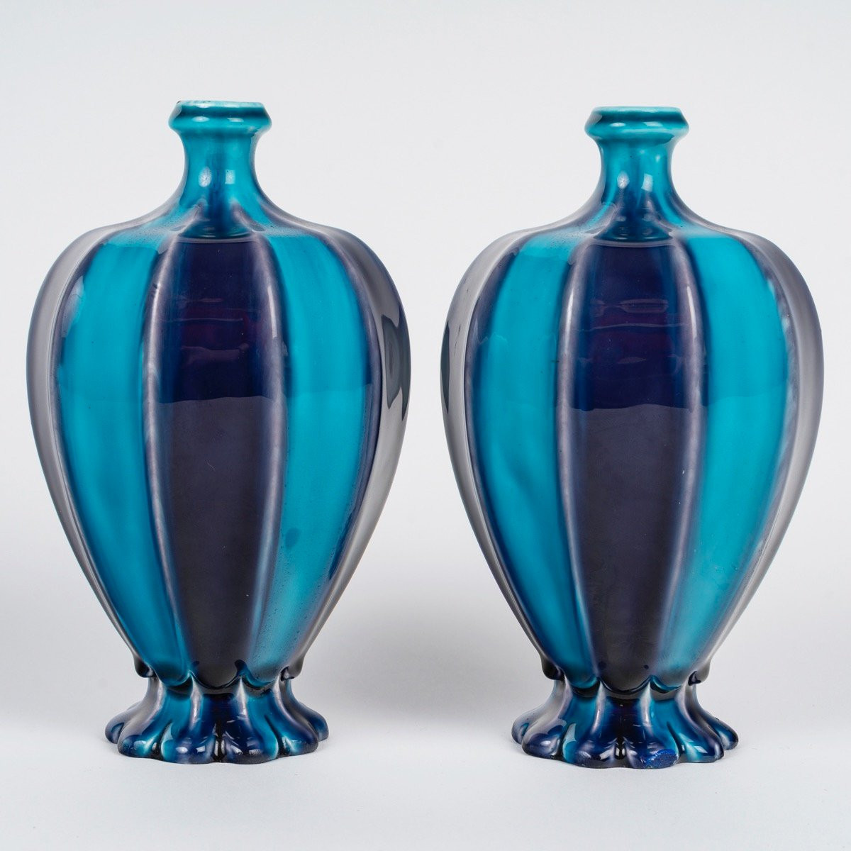 Théodore Deck (1823-1891) Paire de Vases en Faïence émaillée, circa 1875-photo-4