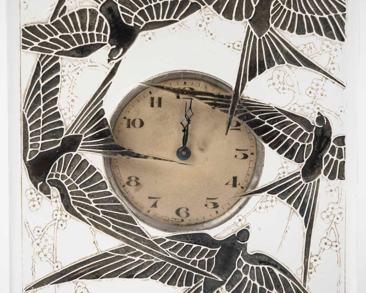 René Lalique Pendulette 8 Jours « Cinq Hirondelles » Glass Clock, 1920-photo-1