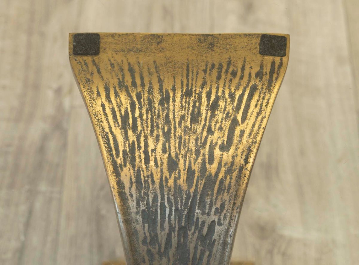 Luciano Frigerio (1928-1999) Table basse en bronze martelé, Style Brutaliste, circa 1970-photo-4