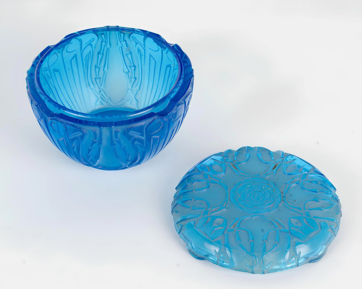 1911 René Lalique - Boîte Quatre Scarabées en verre Bleu Électrique-photo-4