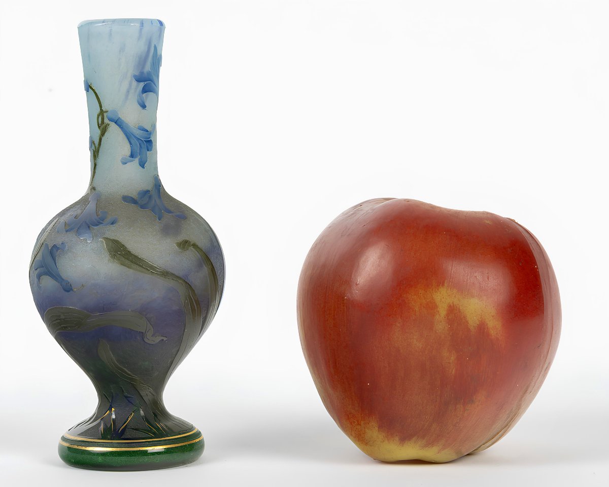 " Jacinthes". Vase Art nouveau Daum Nancy Croix de Lorraine , circa 900-photo-1