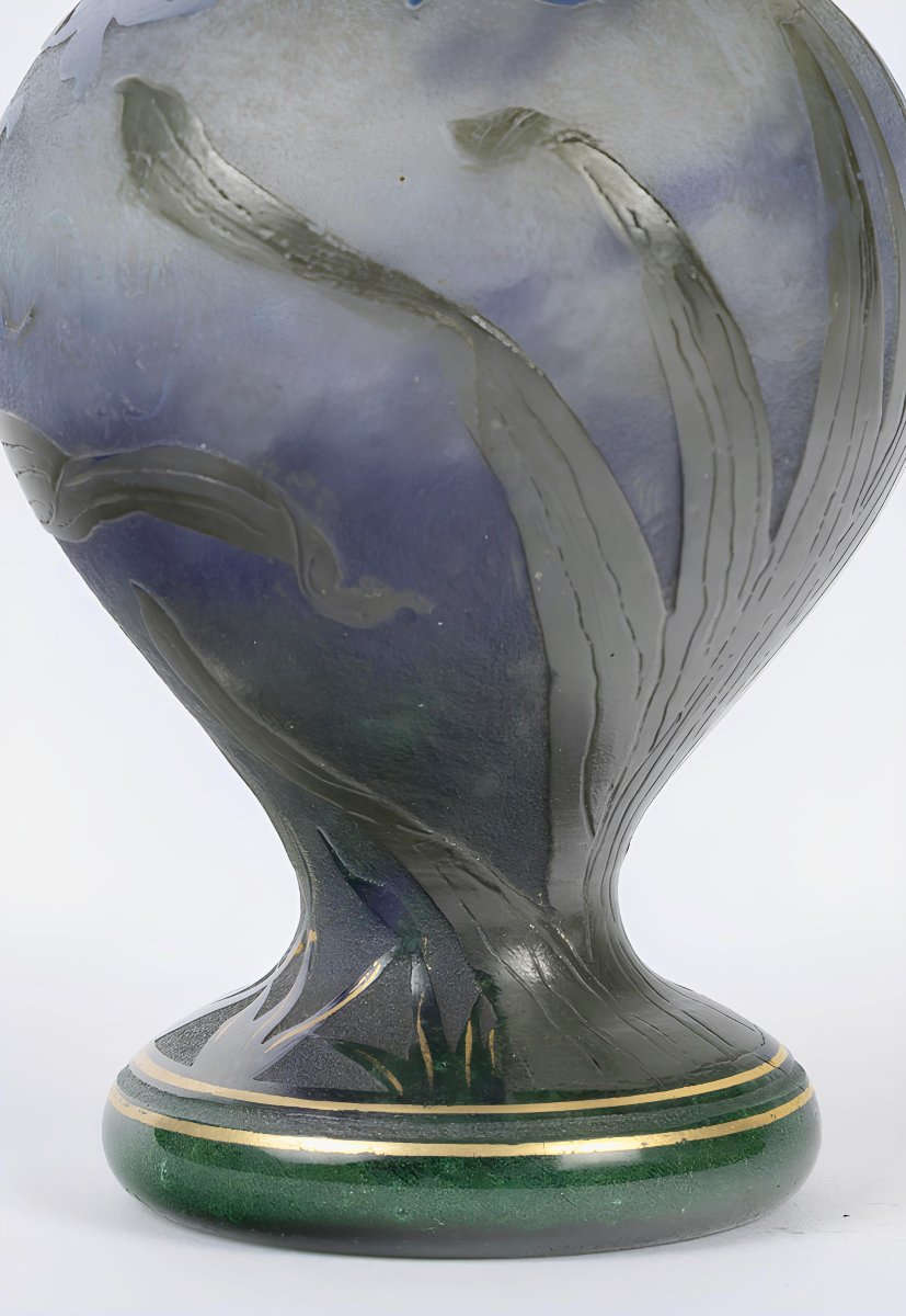 " Jacinthes". Vase Art nouveau Daum Nancy Croix de Lorraine , circa 900-photo-7