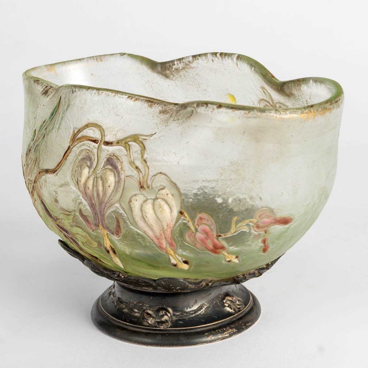 Émile Gallé (1846–1904) Coupe Art nouveau à décor de Cœurs-de-Marie, circa 1900-photo-2