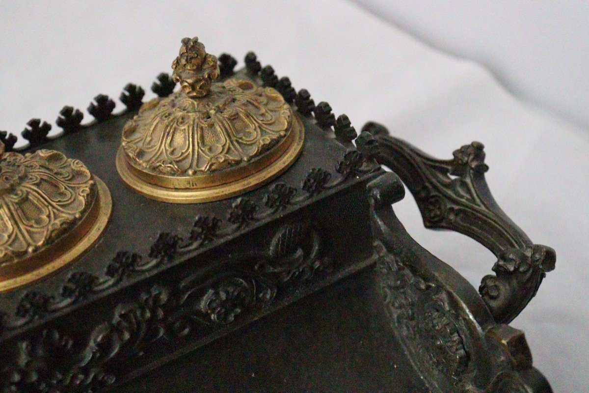 A French Neo-gothic Bronze Inkwell Circa 1850-photo-5