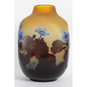 émile Gallé (1846-1904) “anemones” Art Nouveau Glass Vase Circa 1905