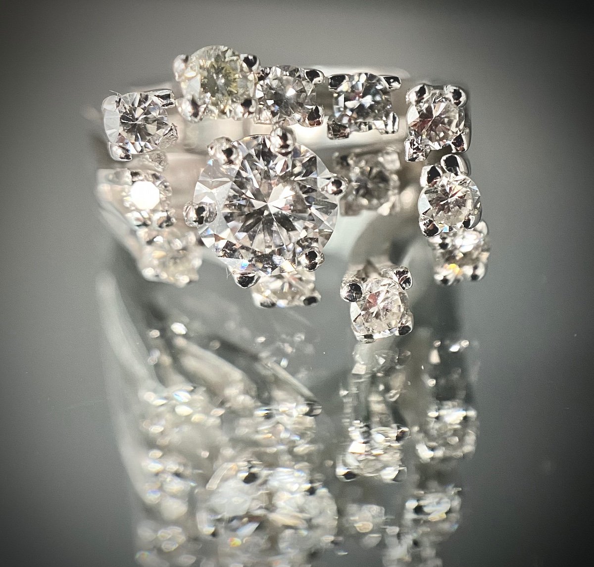 Ring In 8 Carat White Gold Set With A Brilliant Of 0.70 Carat (vs-g/h) + 0.70 Carat-photo-3