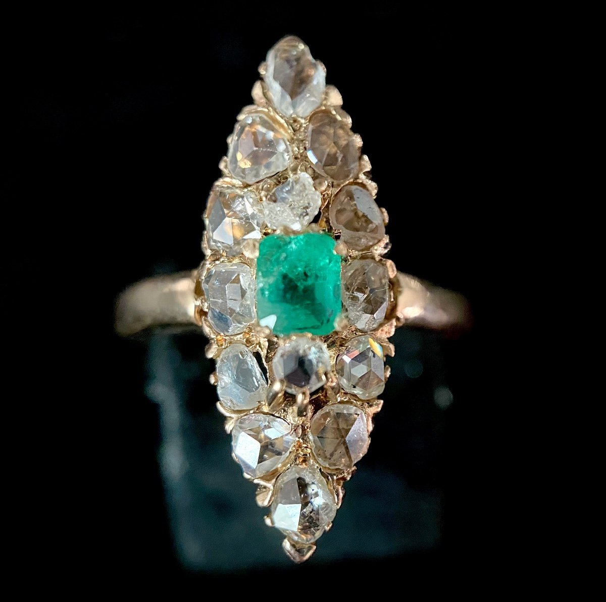 Marquise Ring In 18k Yellow Gold Set With A 0.35 Carat Emerald And 14 Rose Diamonds