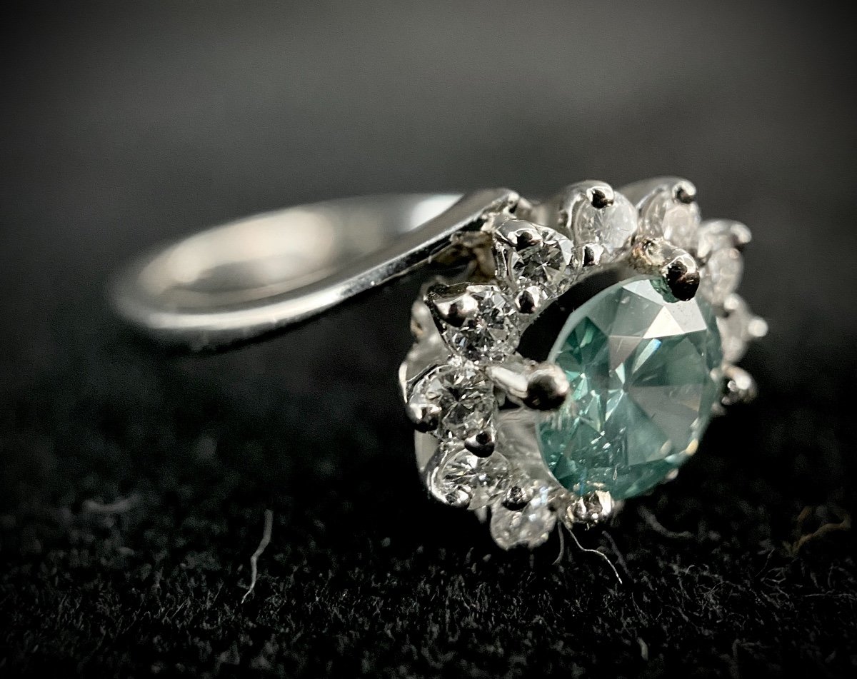 White Gold Ring Set With A 1.03 Carat Green Diamond Surrounded By 0.50 Carat Of Brilliant-photo-2