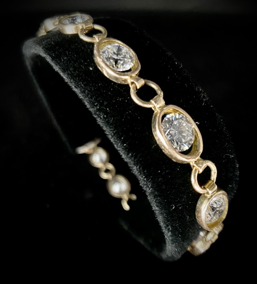 Bracelet Mailles Anciennes Serties De 13 Diamants Taille Brillant De 0,60 Carat Chacun (e/f-vs)