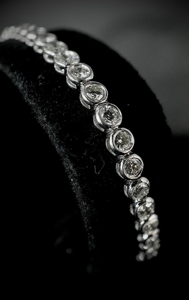 Bracelet Rivière Sertie De 54 Diamants De 0,10 Carat Chacun En Sertie Clos (vs-g/h/i)-photo-4
