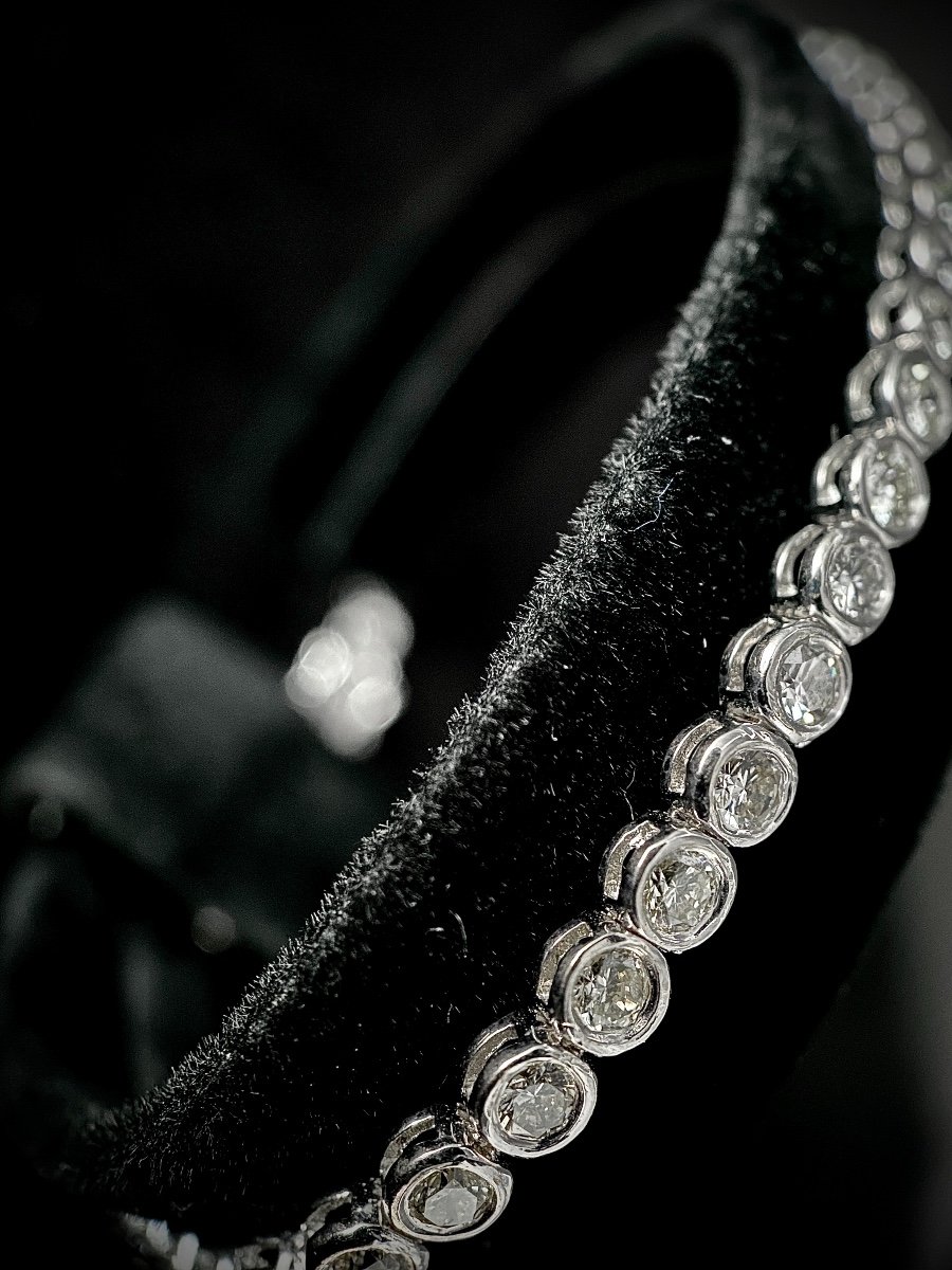 Bracelet Rivière Sertie De 54 Diamants De 0,10 Carat Chacun En Sertie Clos (vs-g/h/i)