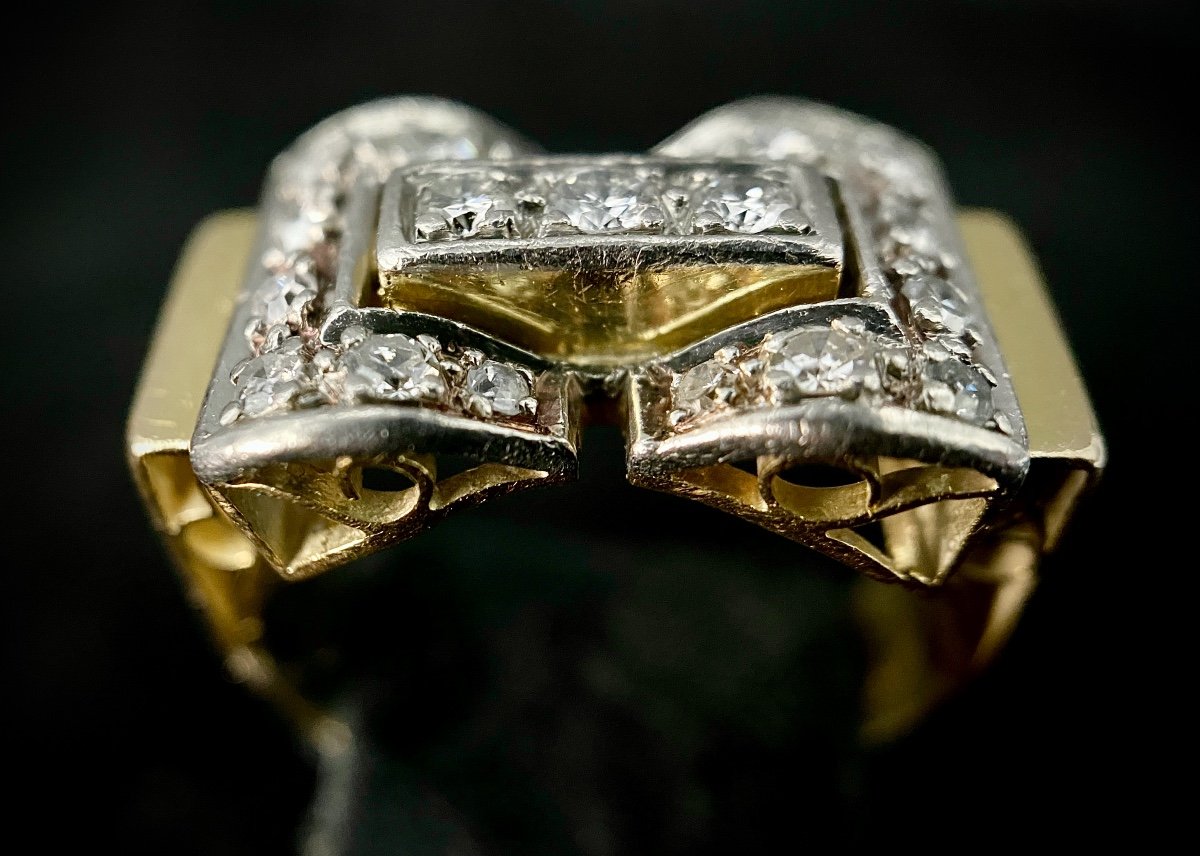 Tank Noeud Ring, 1940/50s Period, In Two-tone Gold, Adorned With 19 Diamonds Total: 0.88 Ct (si-g/h)