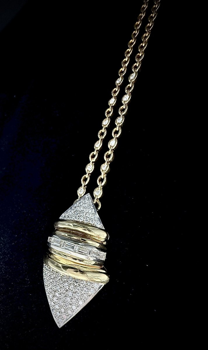 Pendant And Its Chain In 18-carat Yellow Gold Decorated With 3.42 Carats Of Brilliants-photo-3