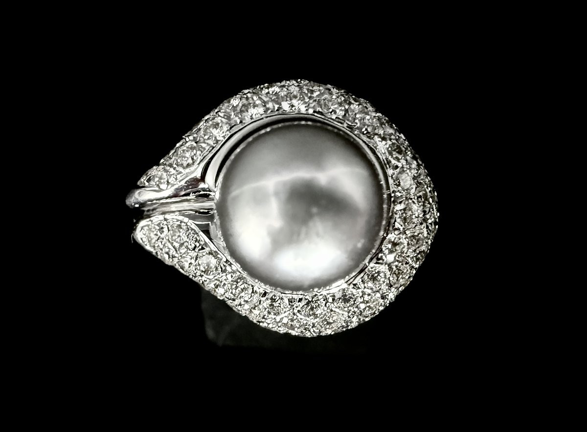 18-carat White Gold Ring Set With A Gray Pearl Surrounded By 1.95 Carats Of Brilliants-photo-3